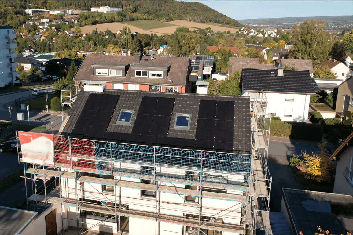 Unser Haus wurde 1964 gebaut. Im Jahr 2012 stand
 - Bild 2