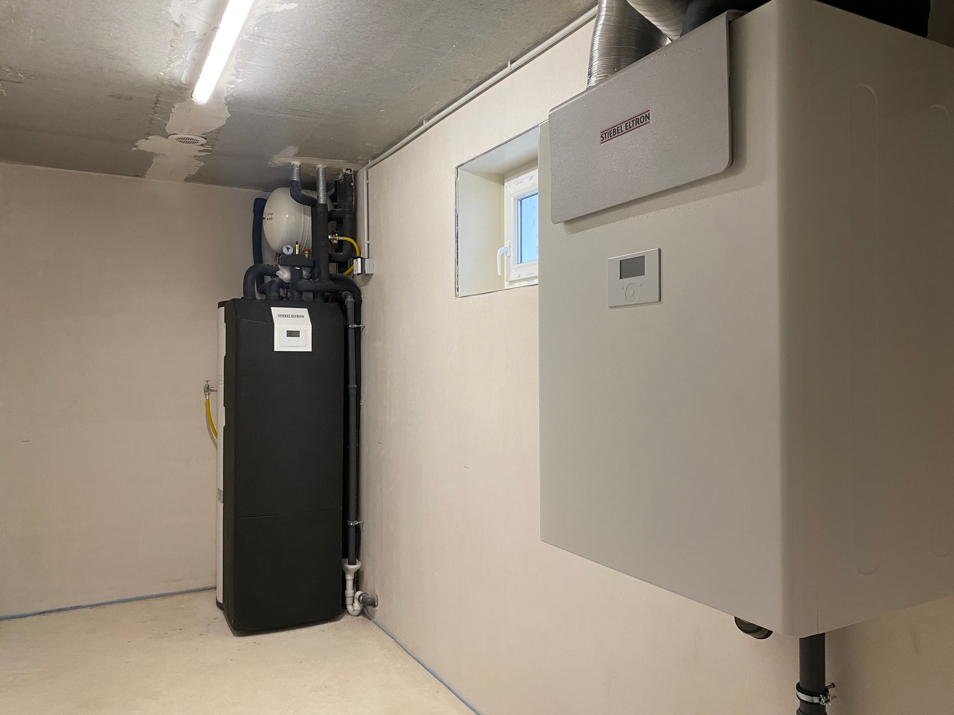 Dass wir unseren Neubau mit einer Wärmepumpe heizen möchten, war von Anfang an klar. Zur Luft-Wasser - Bild 4